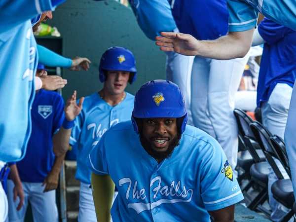 ‘Bari’s Back! Jabari Henry returning to&nbsp;Canaries